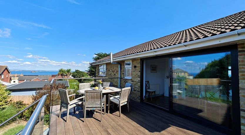 Photo of 4 Bed in Seaview