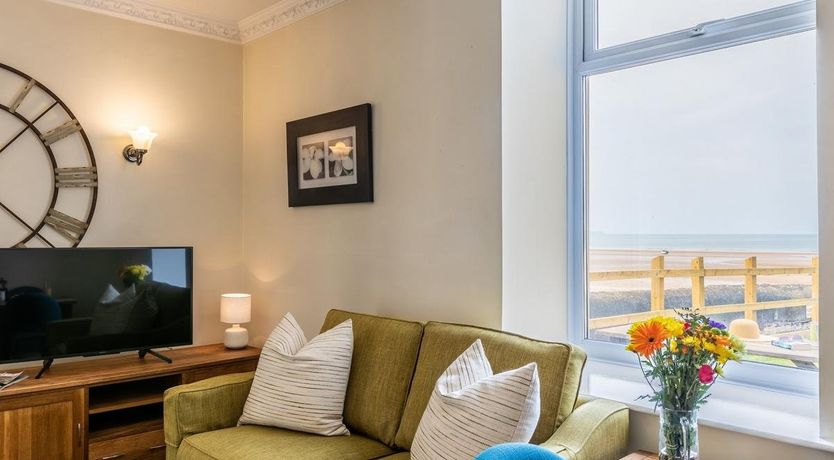 Photo of 1 Bed in Croyde