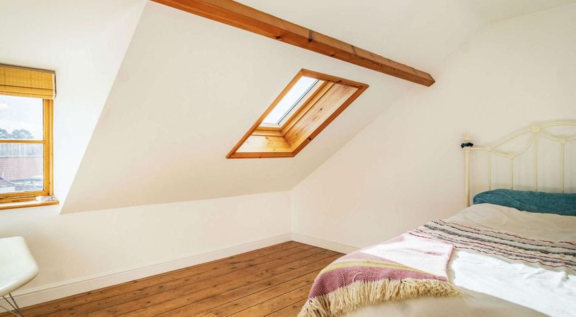 Photo of 3 Bed in Holt