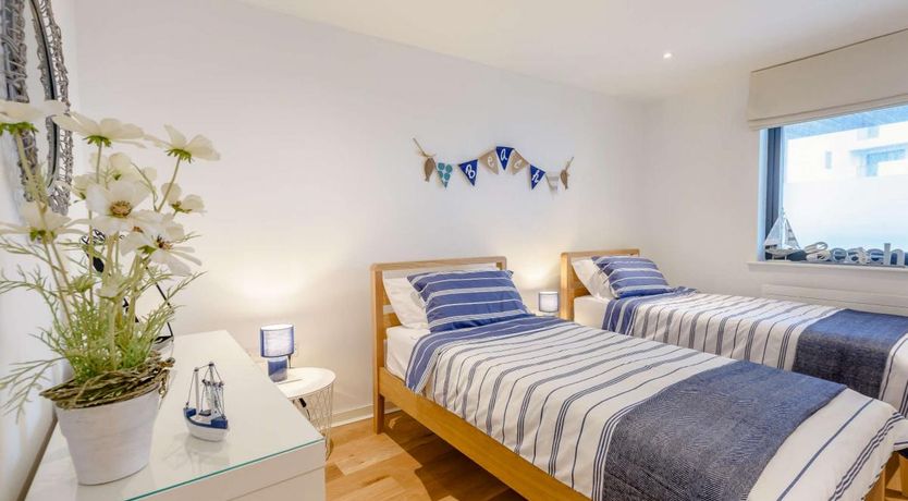 Photo of 2 Bed in Westward Ho