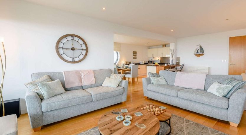 Photo of 2 Bed in Westward Ho