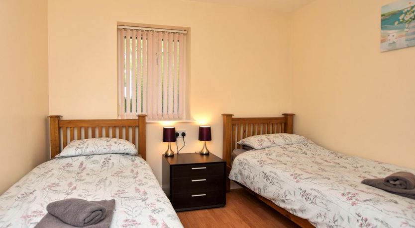 Photo of 2 Bed in Llandderfel