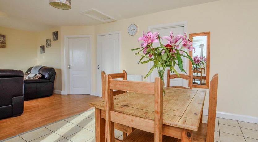 Photo of 2 Bed in Llandderfel