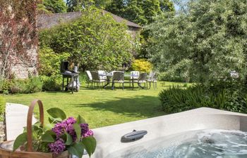 5 Bed in Dorchester Holiday Cottage