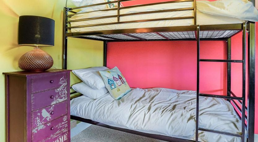 Photo of 4 Bed in Burry Port