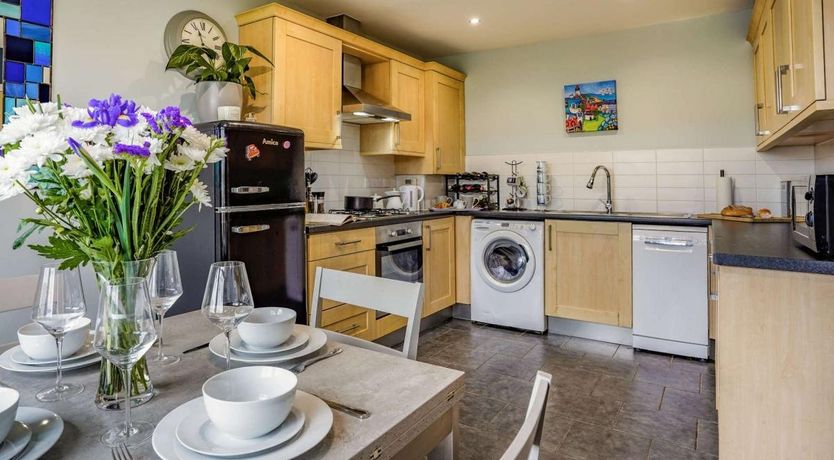 Photo of 4 Bed in Burry Port