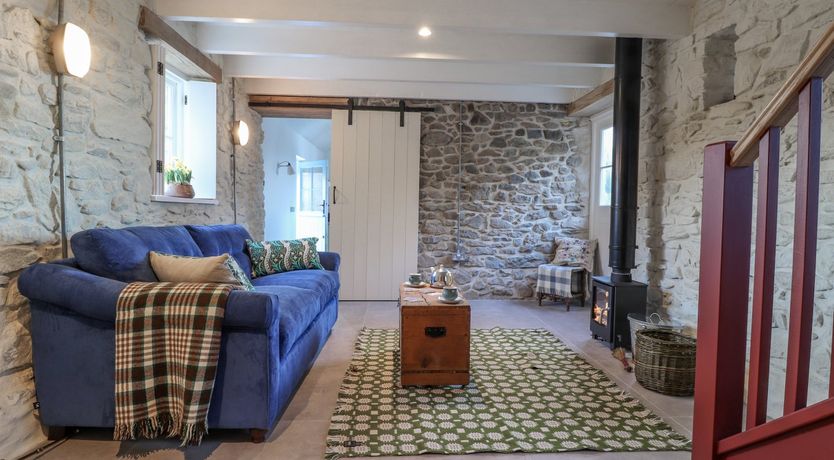 Photo of Dolwylan Barn