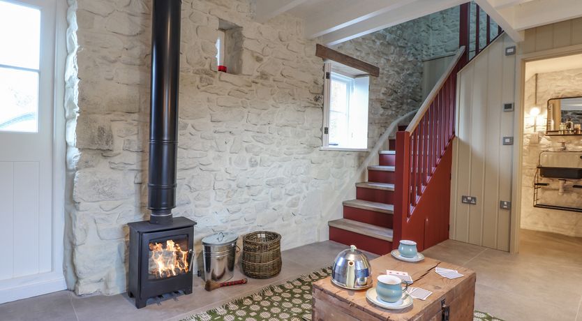 Photo of Dolwylan Barn