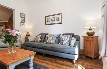 Charlotte House Holiday Cottage