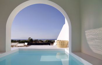 Cycladic Curve Villa