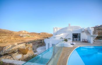 Light On The Aegean Villa