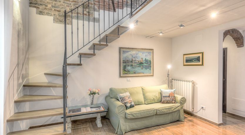 Photo of La Signorina