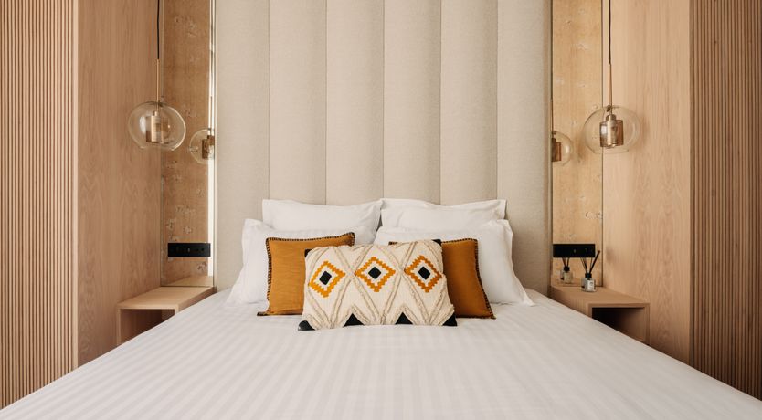 Photo of The Paris Library