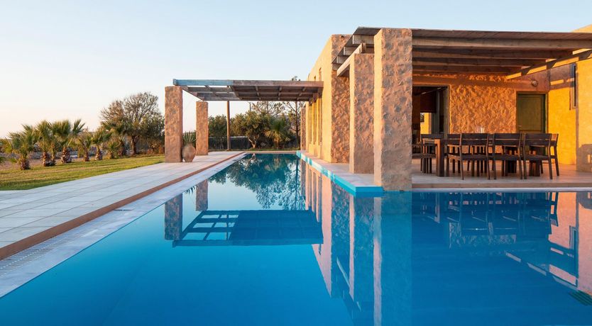 Photo of The Cretan Syrtos