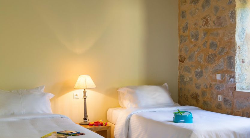 Photo of The Cretan Syrtos