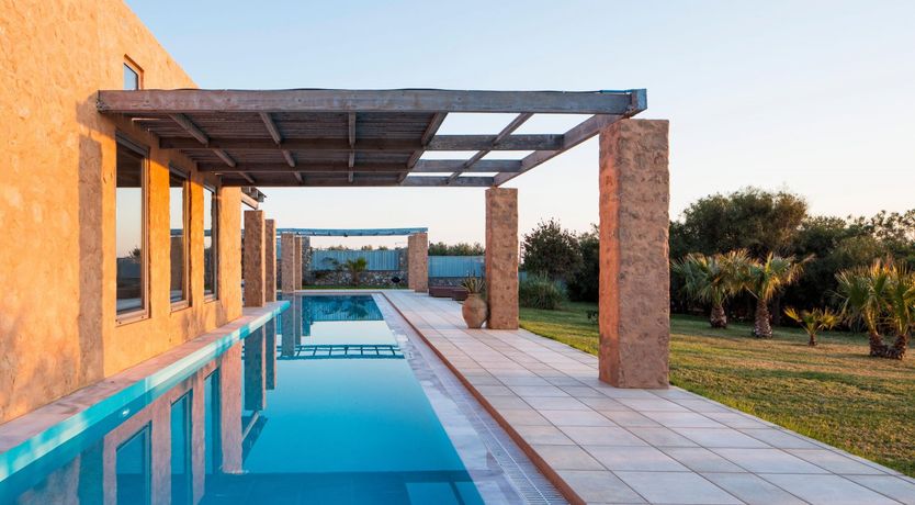 Photo of The Cretan Syrtos