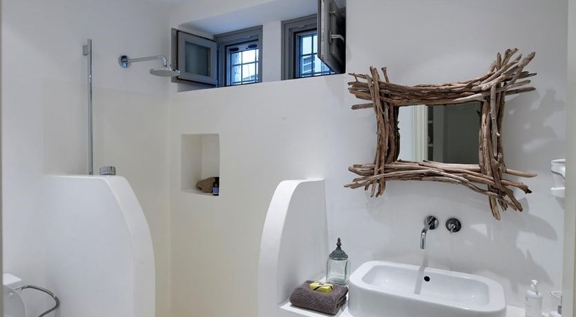 Photo of Bouzouki Lullaby