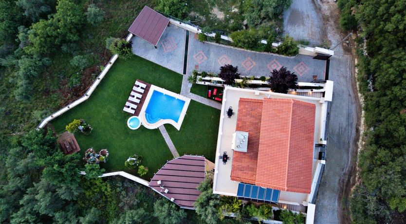 Photo of Standing Proud