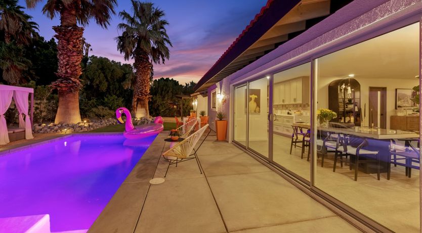 Photo of Her Name Was Lola