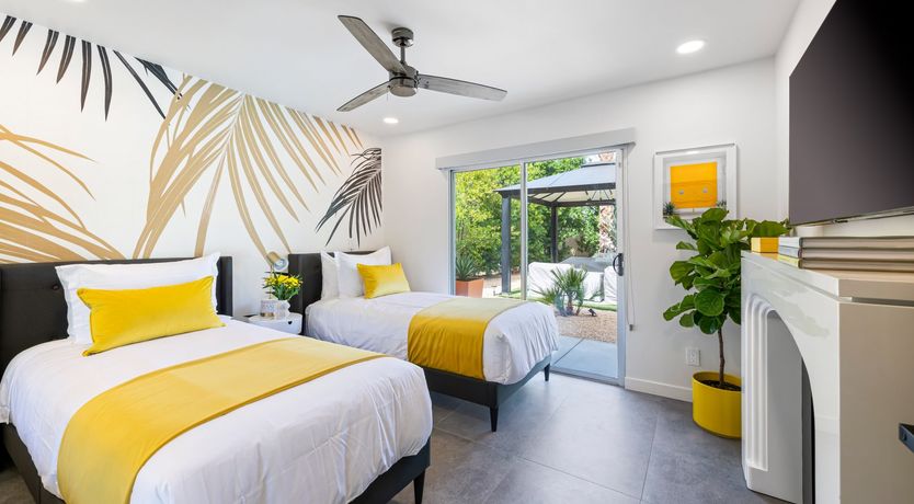 Photo of Her Name Was Lola