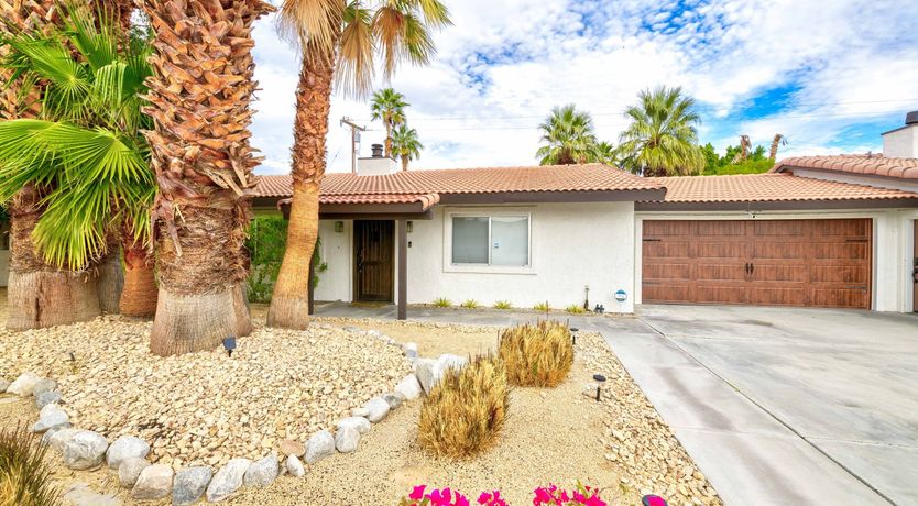 Photo of Her Name Was Lola