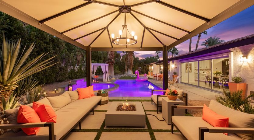 Photo of Her Name Was Lola