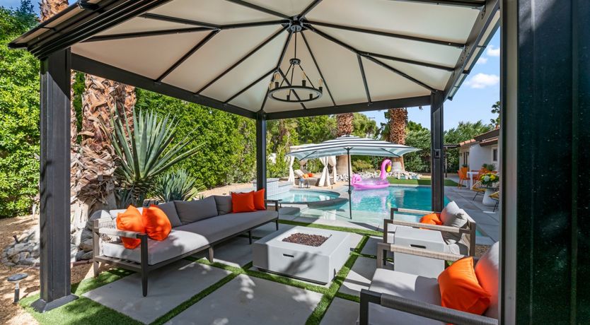 Photo of Her Name Was Lola