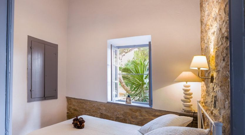 Photo of The Old World