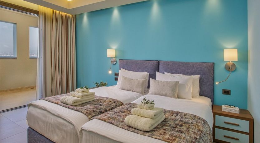 Photo of Cliffside Panorama