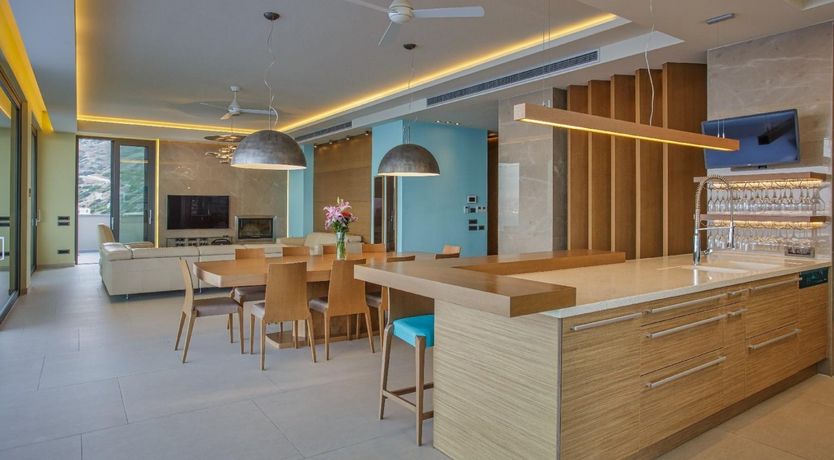 Photo of Cliffside Panorama