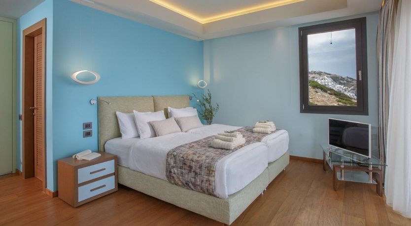 Photo of Cliffside Panorama