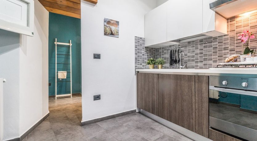 Photo of Archimedes Ring