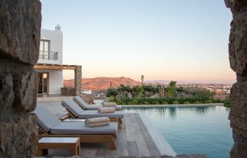 Neroli Sunrise Villa