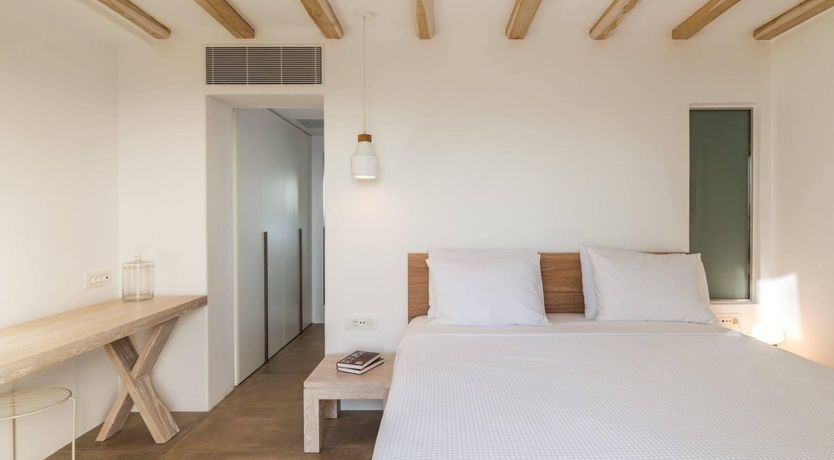 Photo of Ode To The Blue Ocean