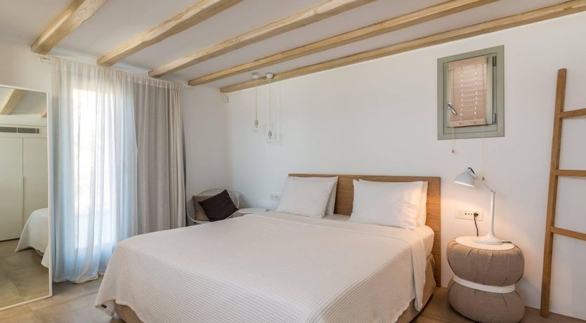 Photo of Ode To The Blue Ocean