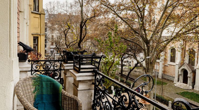 Photo of In Late May