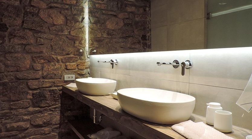 Photo of Hedonist's Rest