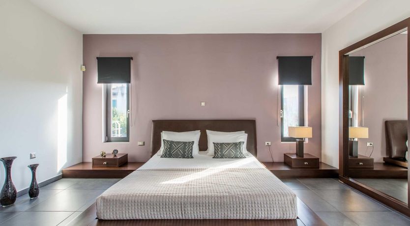 Photo of Eloquent Orator