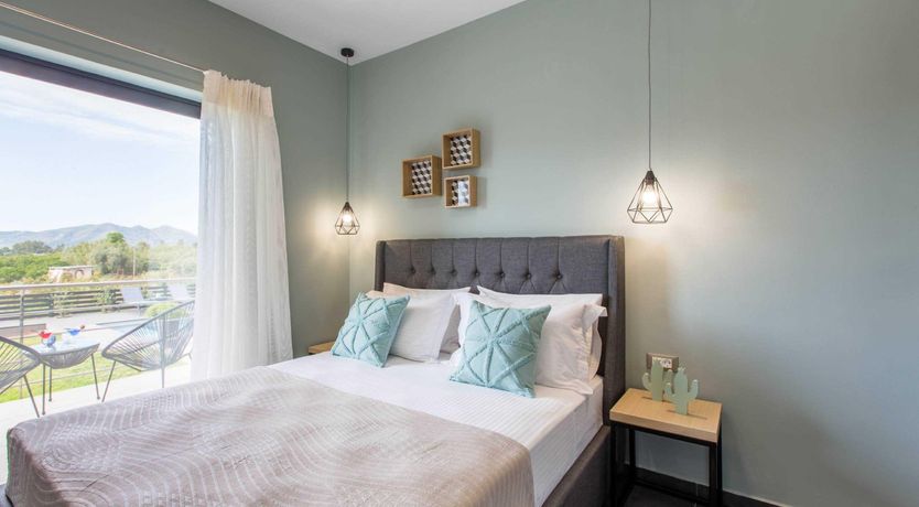 Photo of Eloquent Orator