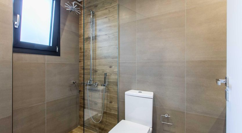 Photo of Eloquent Orator