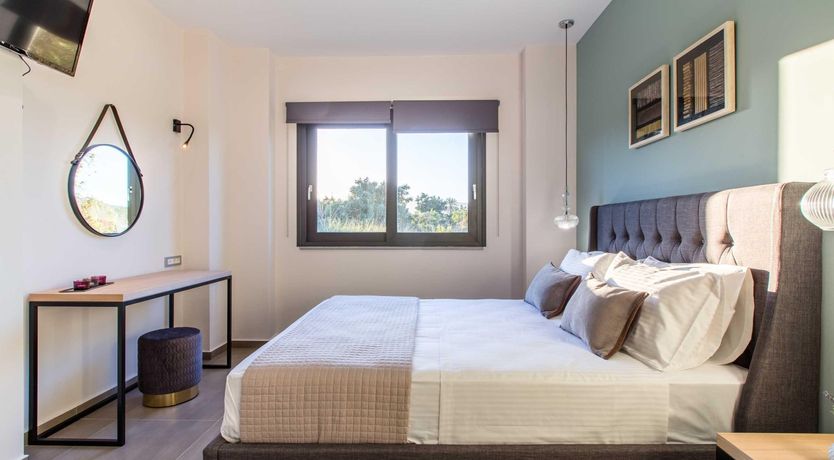 Photo of Eloquent Orator