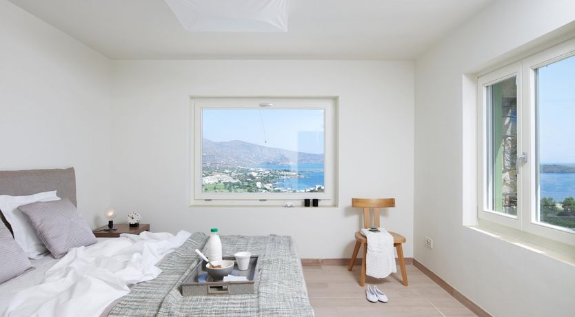 Photo of Pair of Aces