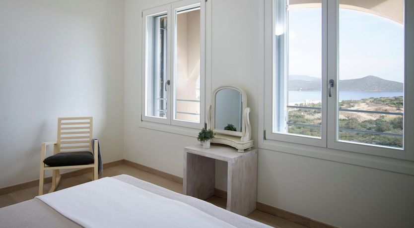 Photo of Pair of Aces