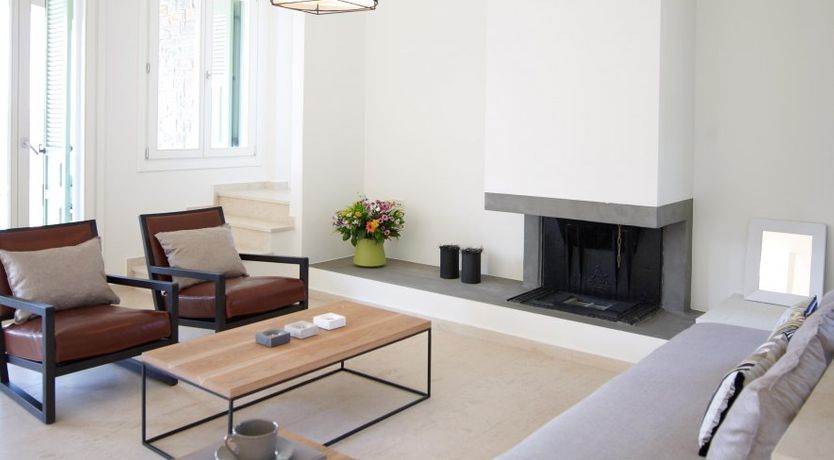 Photo of Pair of Aces