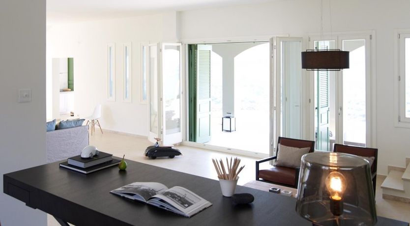 Photo of Pair of Aces