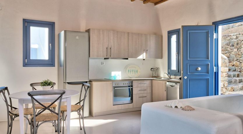 Photo of Laurel Wreath