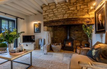 1 Bed in Moreton -in- Marsh Holiday Cottage