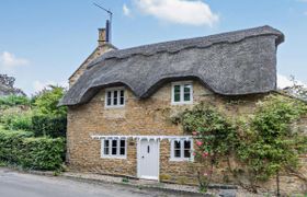 Photo of cottage-in-warwickshire-3