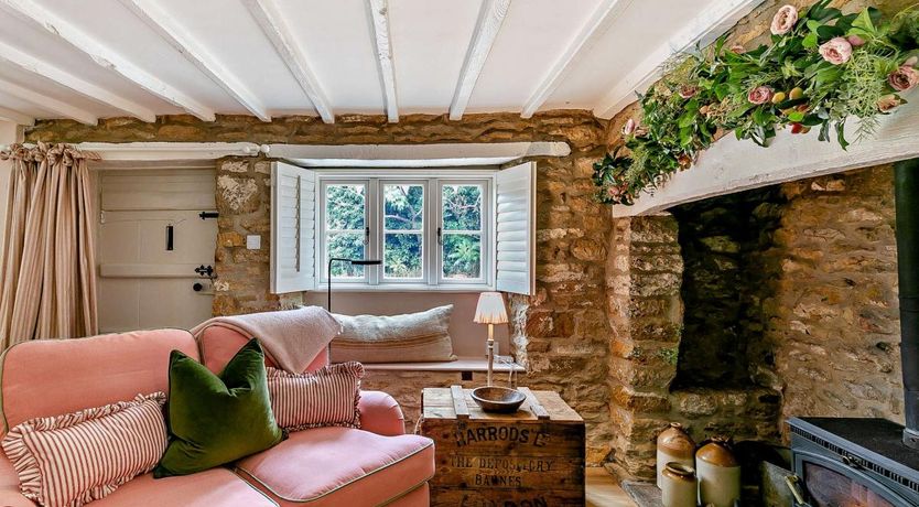 Photo of 1 Bed in Whichford