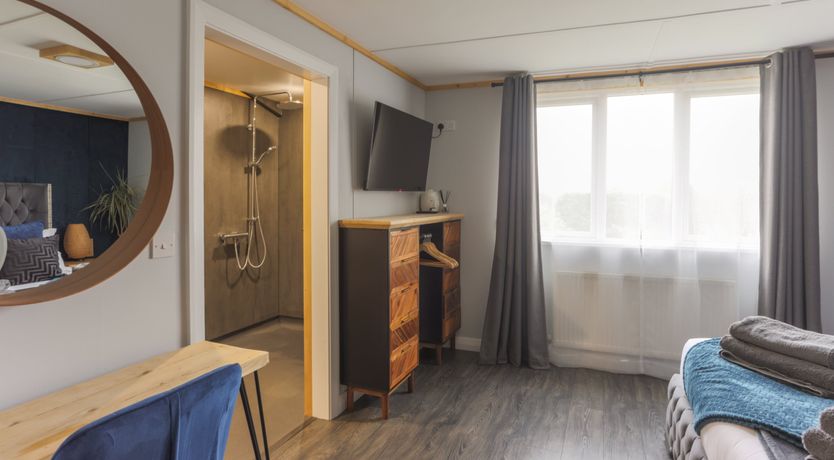 Photo of Dew on the Vine